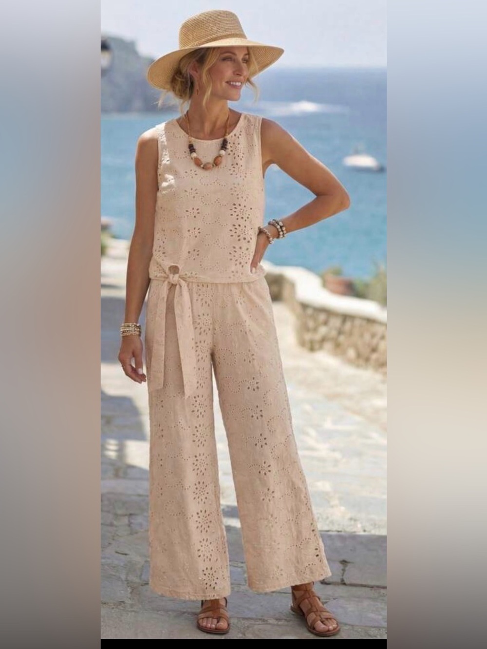 Women’s Cream Eyelet 2-Piece Set - XL